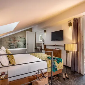 Navona Essence Hotel Rome