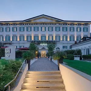 nh-milano-palazzo-moscova.italymilanhotels.net/