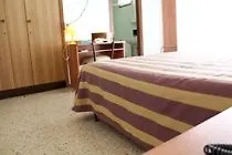 Hotel Antille E Azzorre Лидо-ди-Езоло 3*,